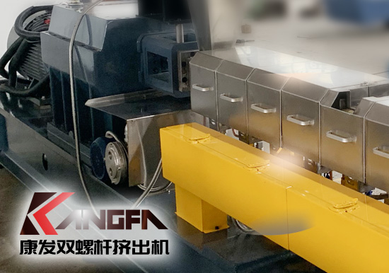 配混擠出機(jī)關(guān)鍵屬性——將原材料轉(zhuǎn)化為滿(mǎn)足客戶(hù)需求的專(zhuān)用料的效率及擠出設(shè)備操作用戶(hù)體驗(yàn)。