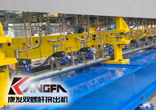 康發雙螺桿擠出機，砥礪前行！祝賀中國珠峰測量登山隊成功登頂珠峰，再創歷史！