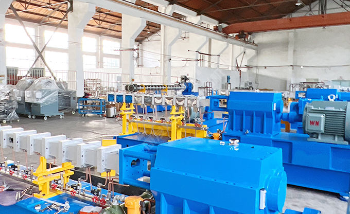 材料加工需求不斷升級，戰略性新興產業快速發展！雙螺桿擠出機市場規模不斷擴大