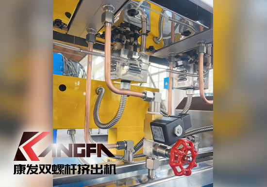 康發雙螺桿擠出機主設備冷卻系統