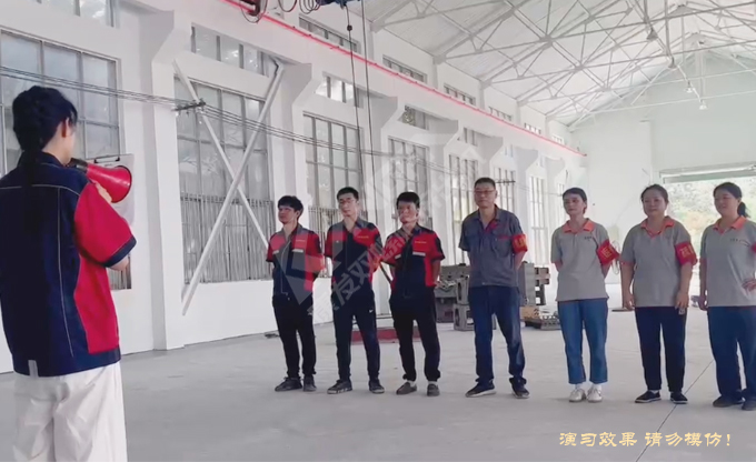 南京康發(fā)雙螺桿擠出機開展行車事故應急預案演練