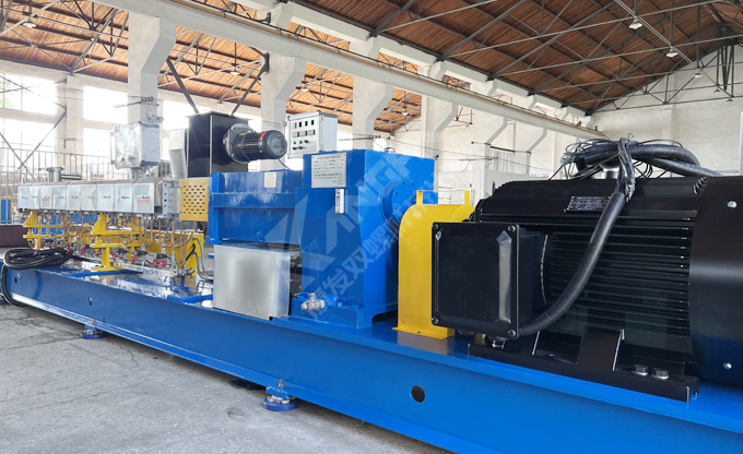 康發(fā)雙螺桿擠出機研產(chǎn)貫通，布局創(chuàng)新“先手棋”