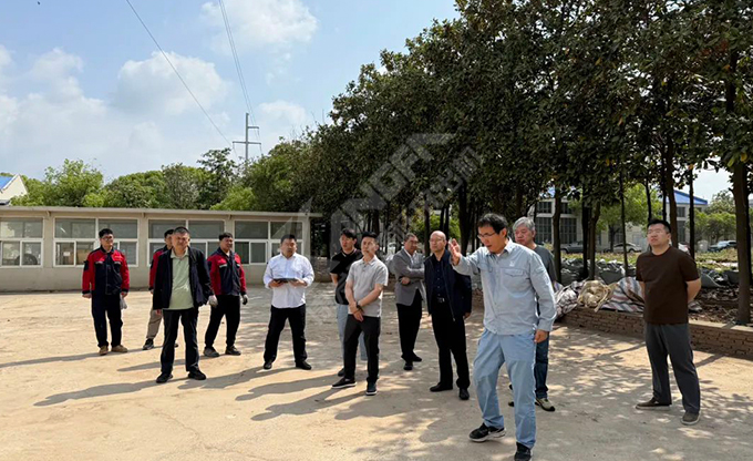 中石化相關公司、康發雙螺桿擠出機與新疆鵬安能源科技有限責任就關于廢塑料分選技術合作洽談